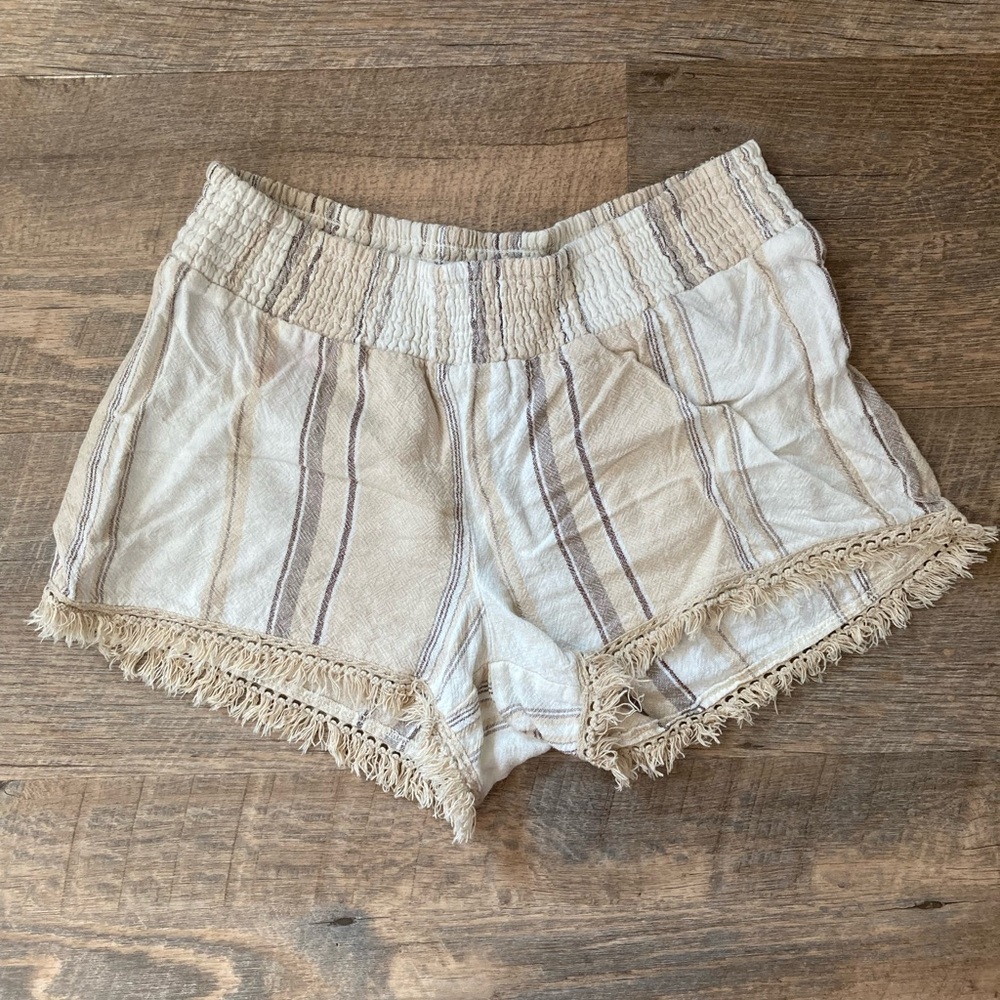 Linen Blend Fringe Hem Shorts